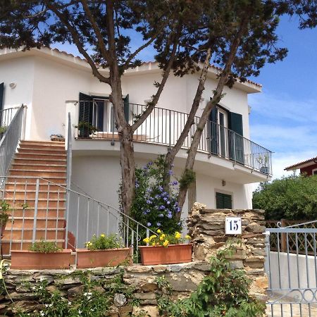 Il Ginepro Di Stintino Bed & Breakfast エクステリア 写真